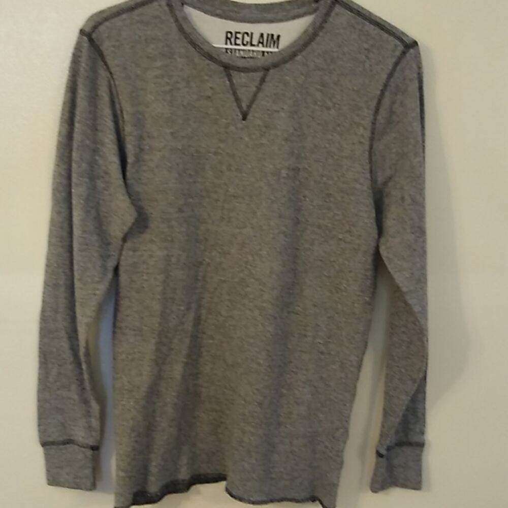 Reclaim Women's Small long sleeve tshirt